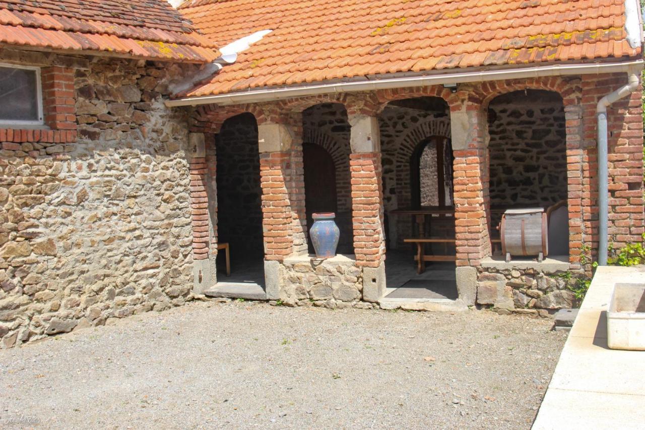 Domaine De La Couture Bed and Breakfast Évaux-les-Bains Exteriör bild