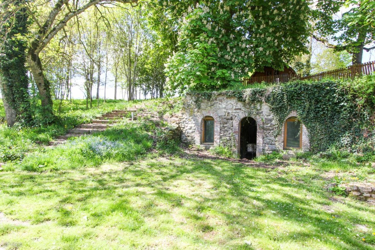 Domaine De La Couture Bed and Breakfast Évaux-les-Bains Exteriör bild